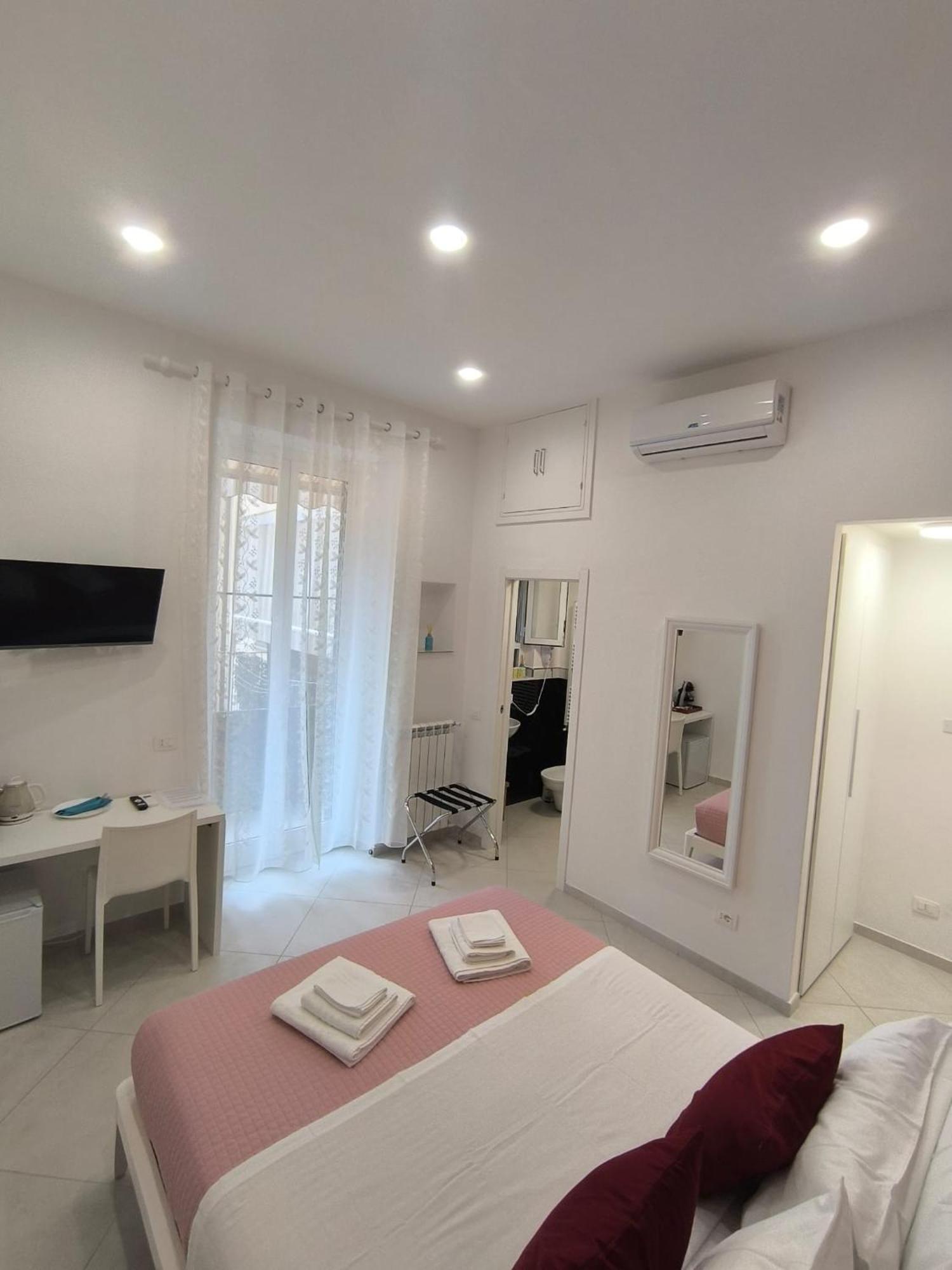 Cherry Rooms ลาสเปเซีย ภายนอก รูปภาพ